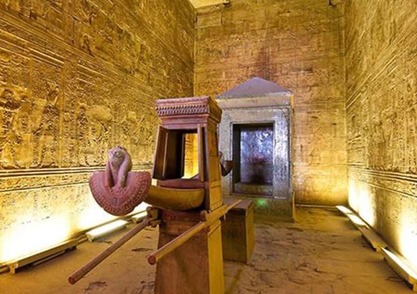 Day Tour from Aswan to Edfu and Kom Ombo
