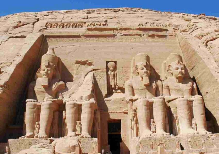 Abu simble temple