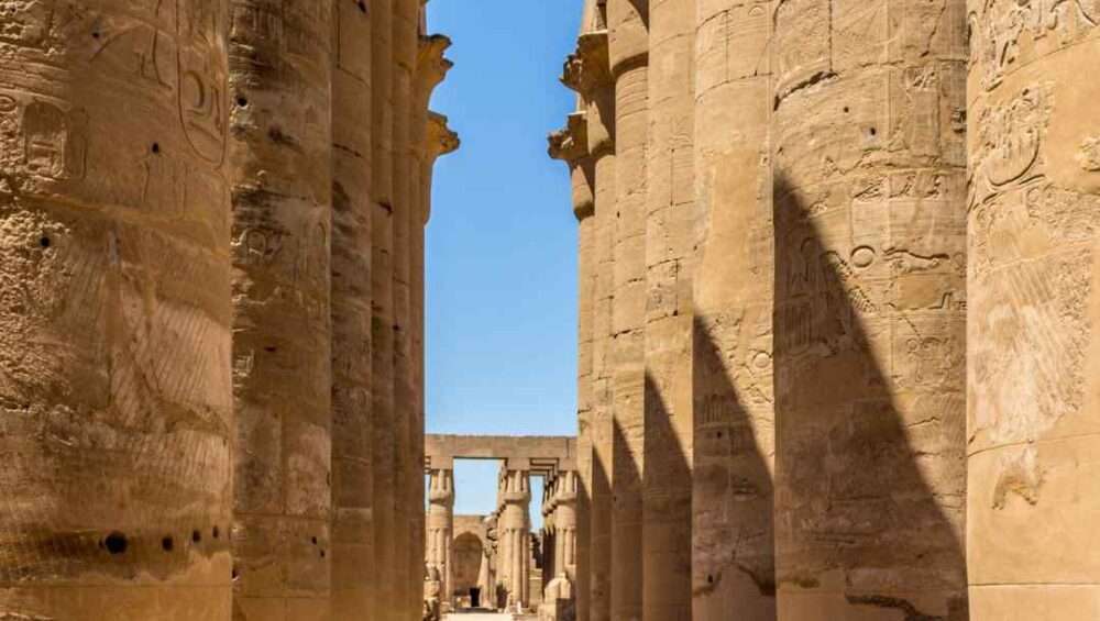 Luxor day trip from Cairo, Day trip to Luxor from Cairo by train, Luxor day trip from Hurghada, Day trip to Luxor from Cairo by flight, Best Luxor tours from Cairo, Day trip to Luxor from Cairo by bus.